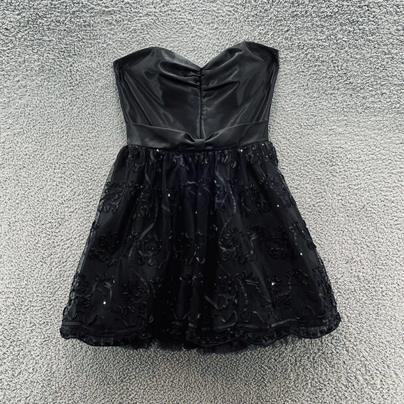 Gunne Sax Dresses & Skirts - Gunne Sax Dress Black Fitted Satin Corset Strapless Puff Goth AboveKnee